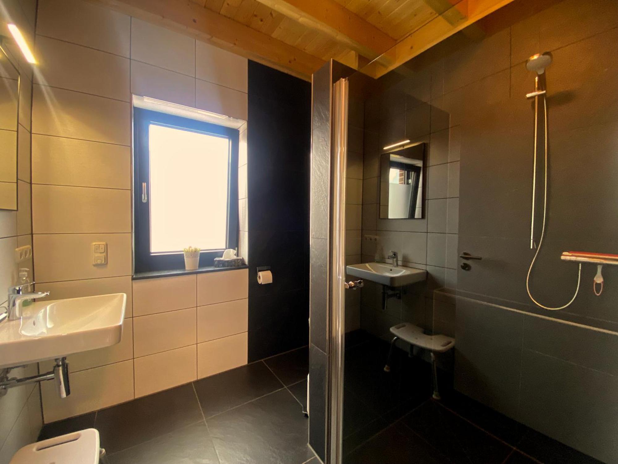 Ferienwohnung Am Weiher Kategorie 1 니데겐 외부 사진