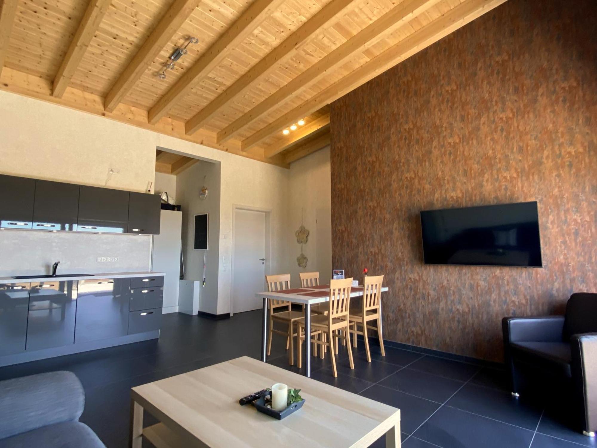 Ferienwohnung Am Weiher Kategorie 1 니데겐 외부 사진